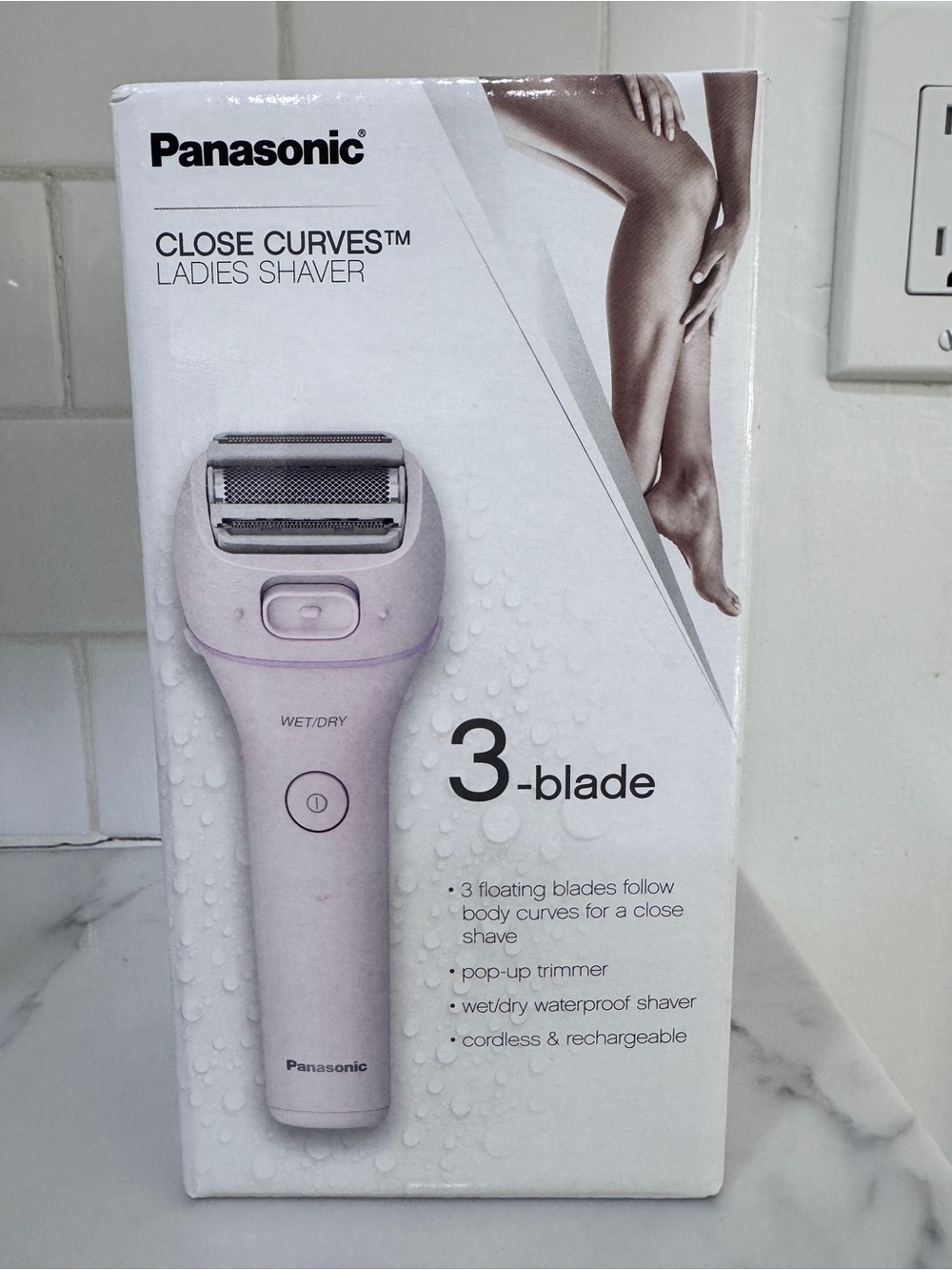 Panasonic Close Curves ES-WWL6A Ladies Electric Shaver Wet Dry Cordless